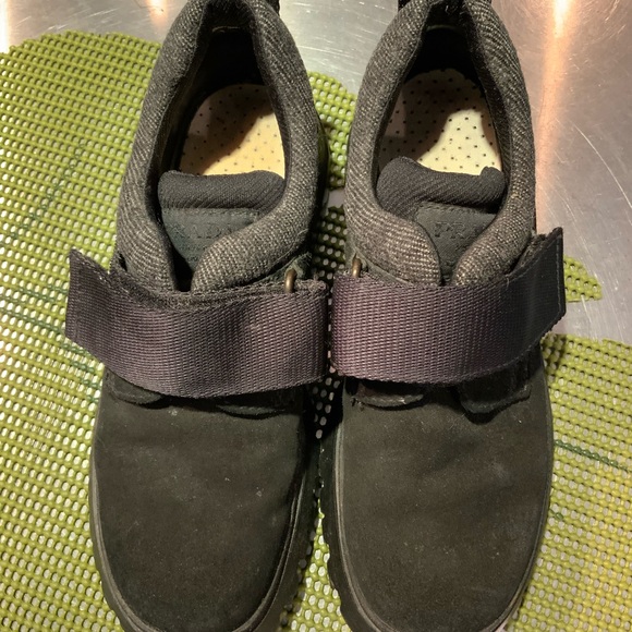 Prada Vibrum Sport Shoe. - Picture 1 of 7